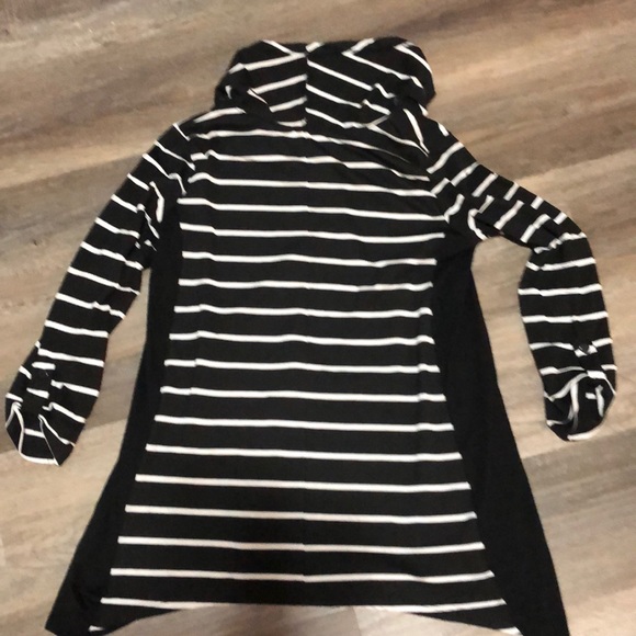 Candy Couture turtle neck tshirt - Picture 4 of 5